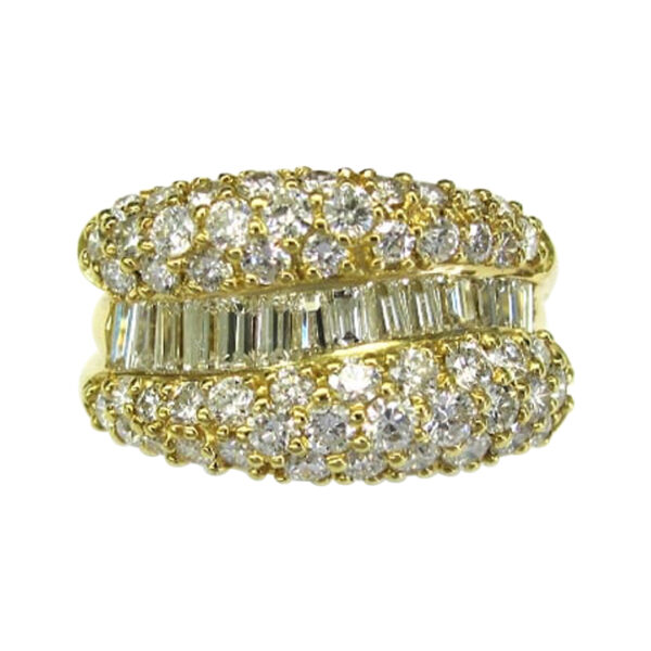 Ladies Diamond Ring