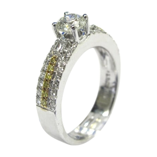 Ladies Engagement Ring - Image 2