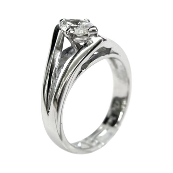 Ladies Engagement Ring - Image 2