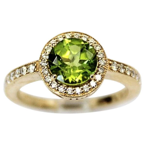 Ladies Peridot and Diamond Ring - Image 2