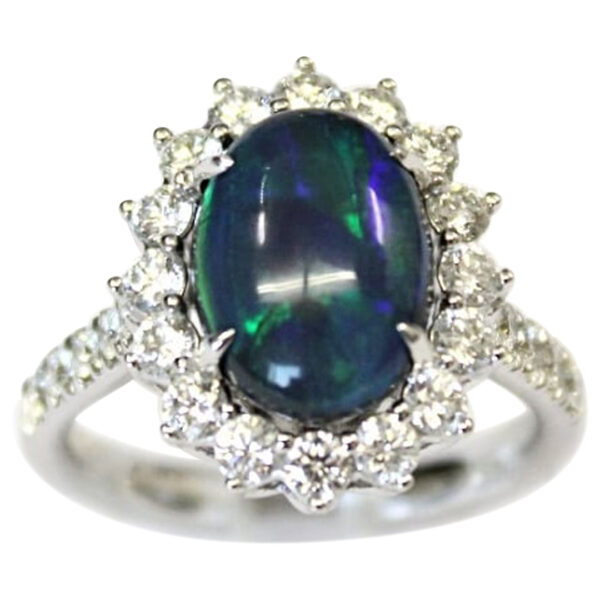 Ladies Opal and Diamond Ring - Image 2