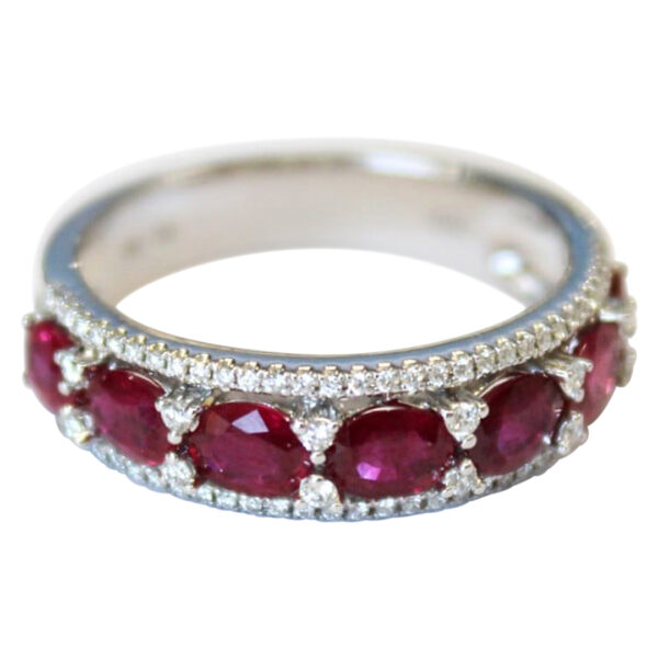 Ladies Ruby and Diamond Ring - Image 2