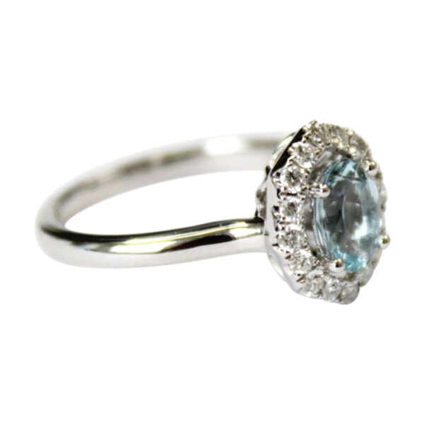 Ladies Aquamarine and Diamond Ring