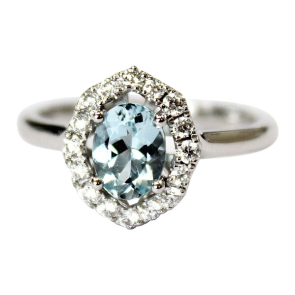 Ladies Aquamarine and Diamond Ring - Image 2