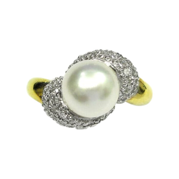 Ladies Diamond and Pearl Ring