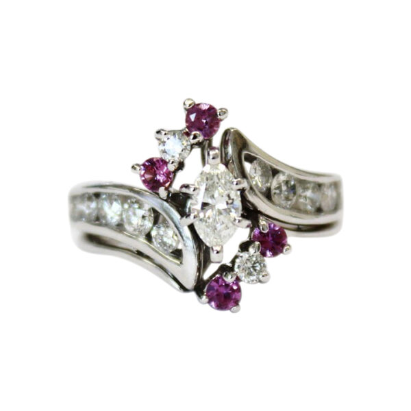 Ladies Engagement Ring