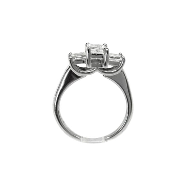 Ladies Engagement Ring - Image 3