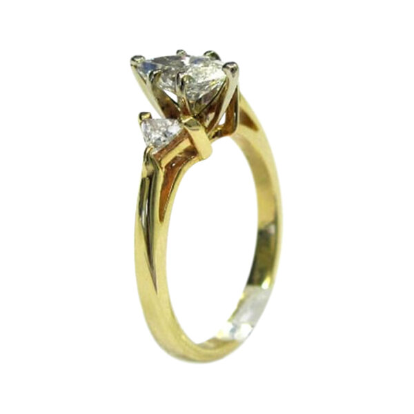 Ladies Engagement Ring - Image 2