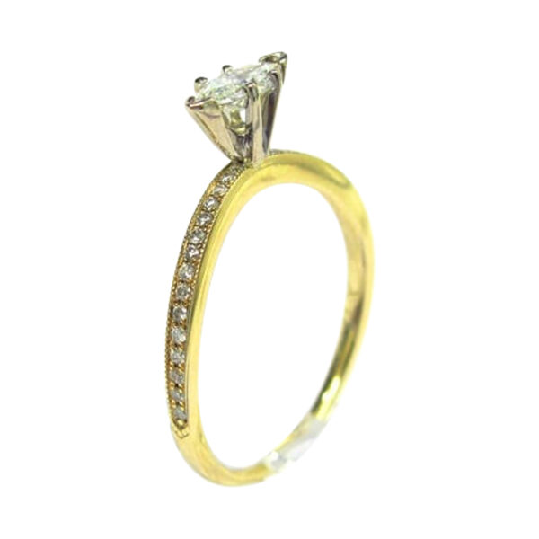 Ladies Engagement Ring - Image 2