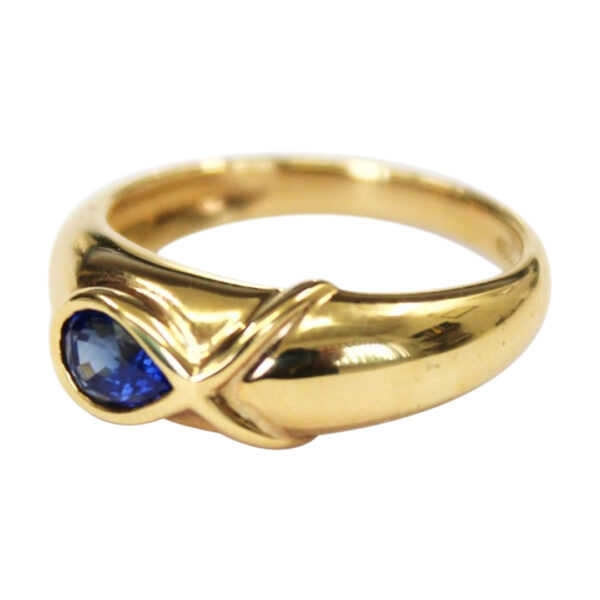 Ladies Sapphire Ring - Image 2