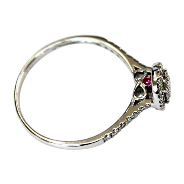 Ladies Engagement Ring - Image 2