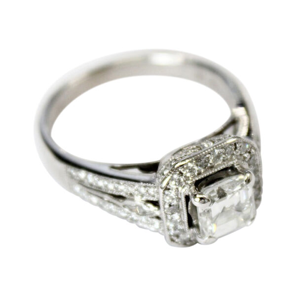 Ladies Engagement Ring - Image 2