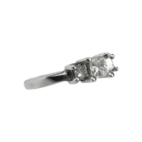 Ladies Engagement Ring - Image 2