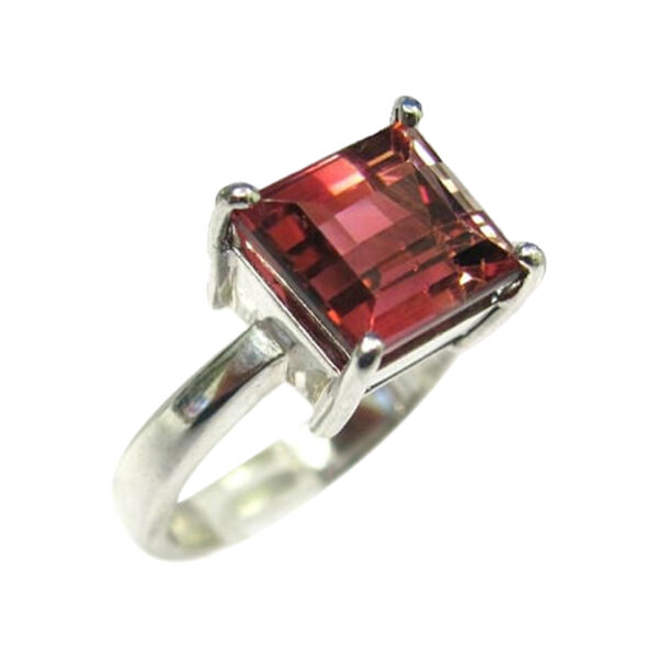 Ladies Pink Tourmaline Ring