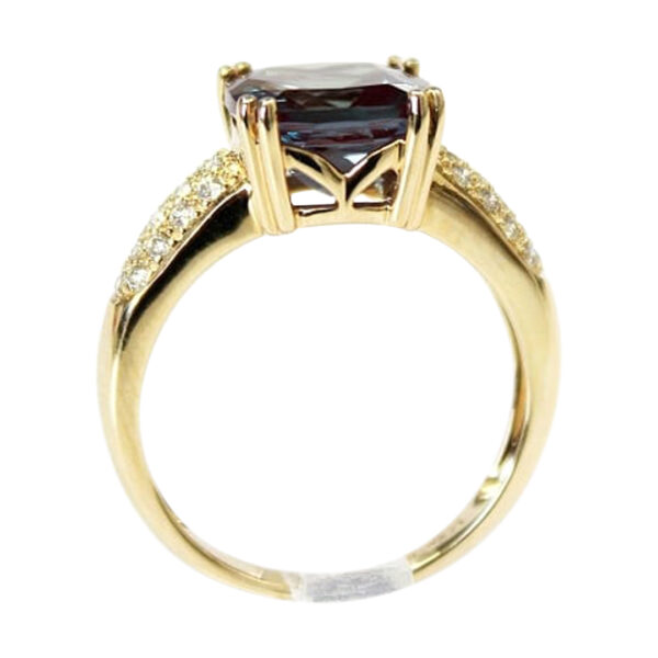 Ladies Alexandrite and Diamond Ring - Image 3