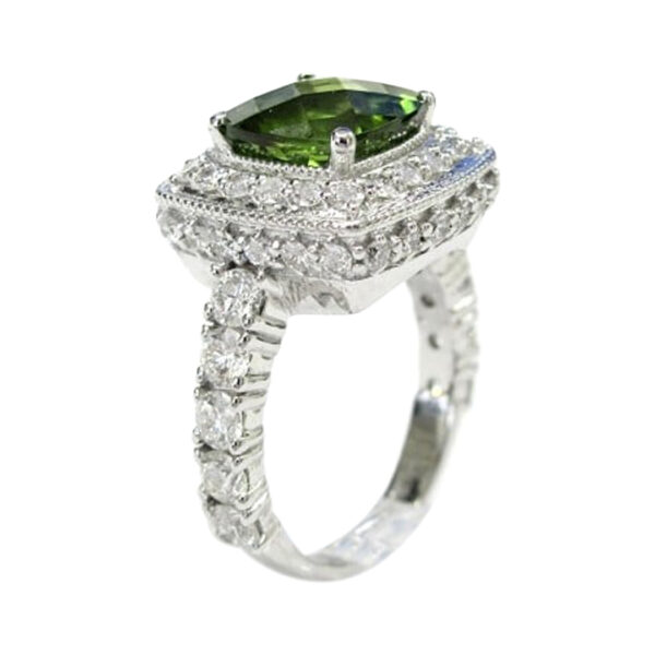 Ladies Peridot and Diamond Ring