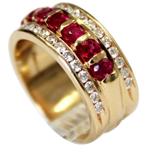 Ladies Ruby and Diamond Ring - Image 4