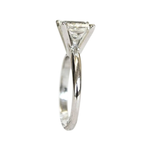 Ladies Engagement Ring - Image 3