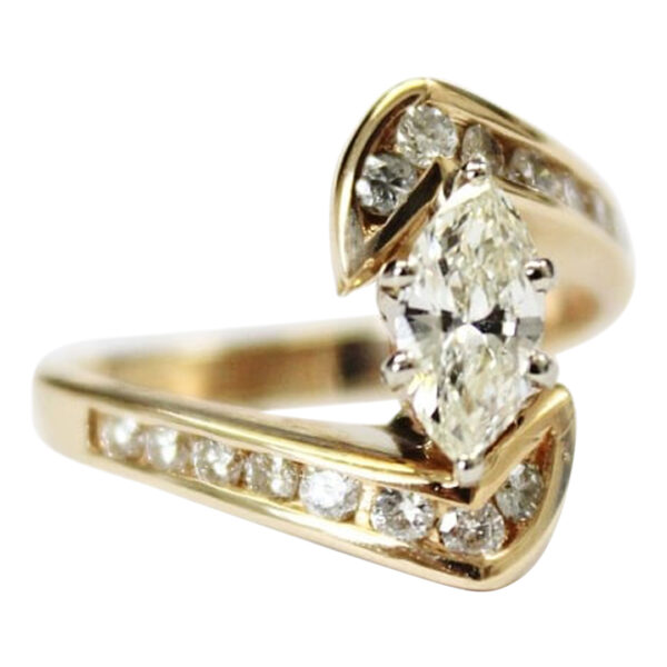 Ladies Engagement Ring - Image 2