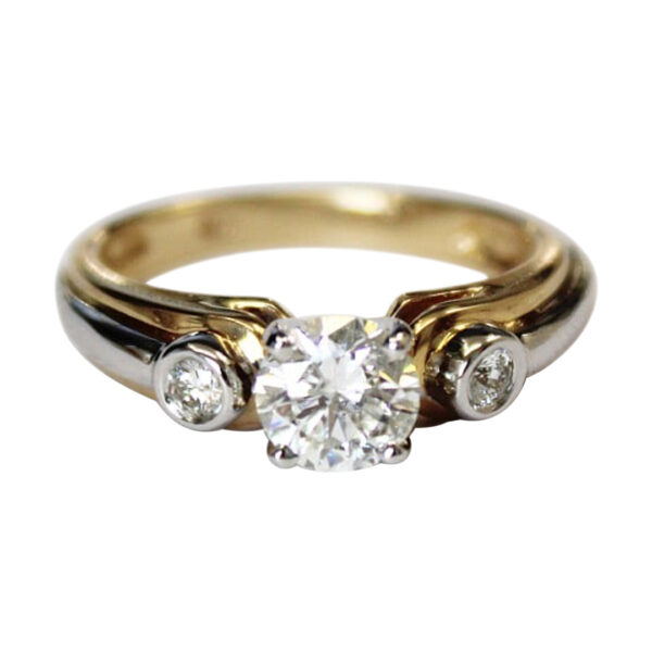 Ladies Engagement Ring