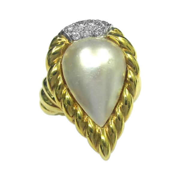 Ladies Diamond and Pearl Ring