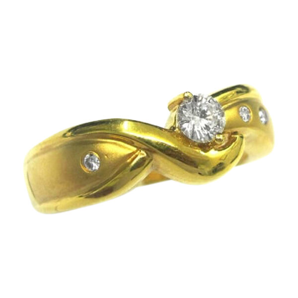 Ladies Diamond Ring - Image 2