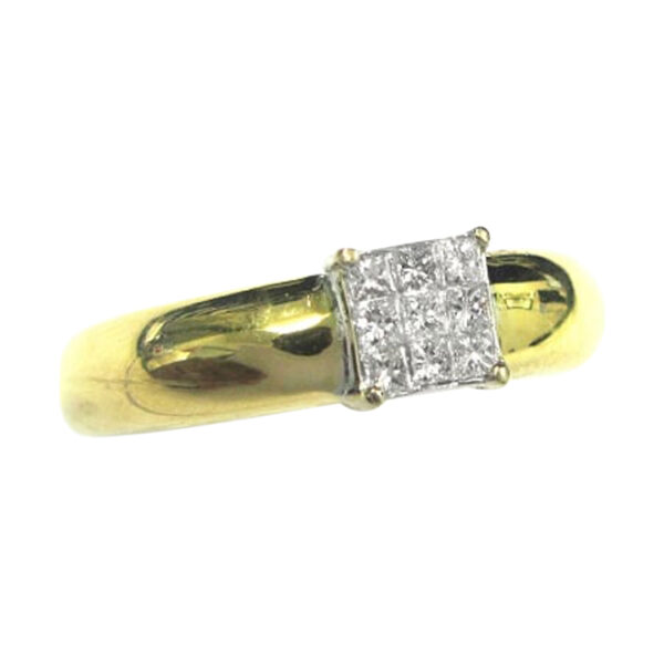 Ladies Diamond Ring - Image 2