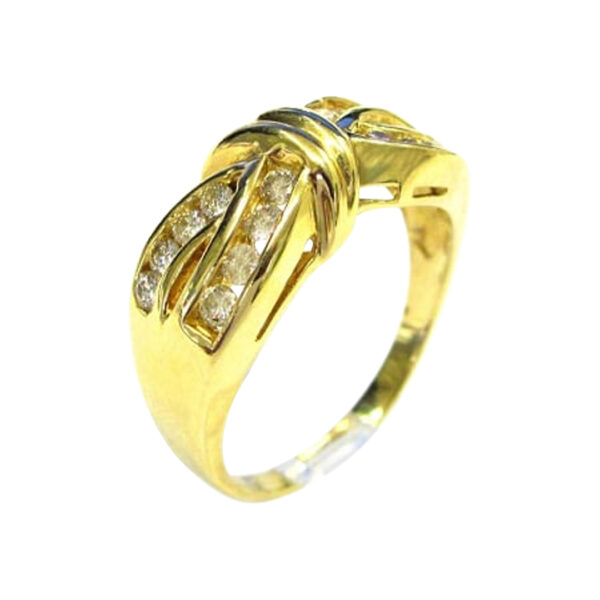 Ladies Diamond Ring - Image 2