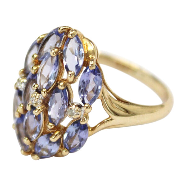 Ladies Tanzanite and Diamond Ring