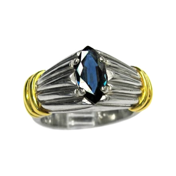 Ladies Blue Sapphire Ring - Image 2