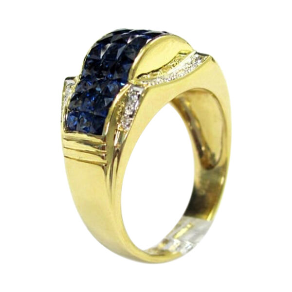 Ladies Sapphire and Diamond Ring - Image 2