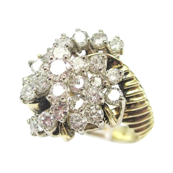 Ladies Diamond Ring - Image 2