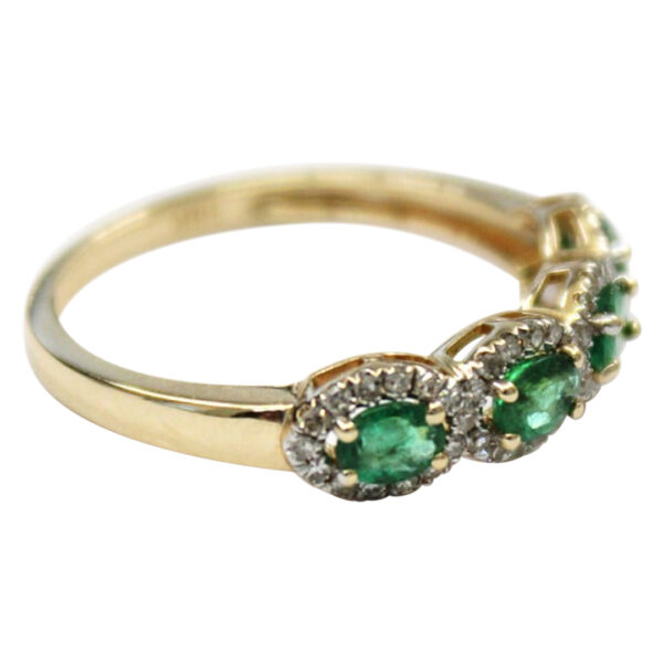 Ladies Emerald and Diamond Ring - Image 2