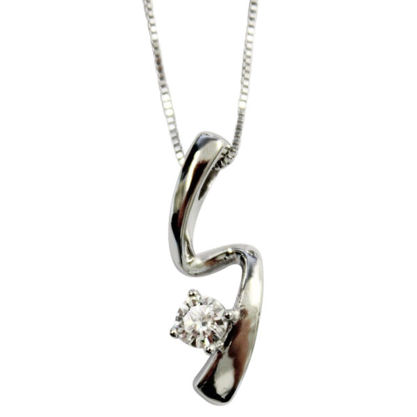 Ladies Diamond Pendant