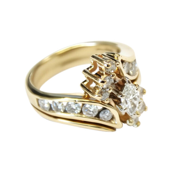 Ladies Engagement Ring - Image 2