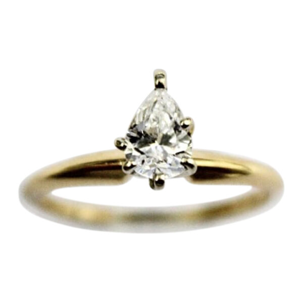 Ladies Engagement Ring