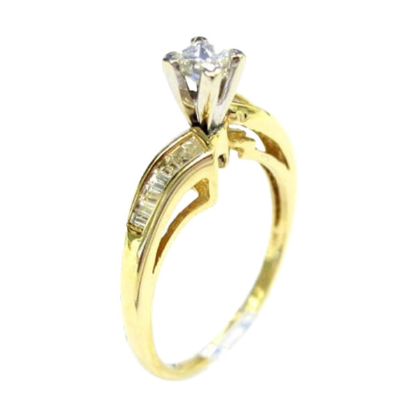 Ladies Engagement Ring - Image 2