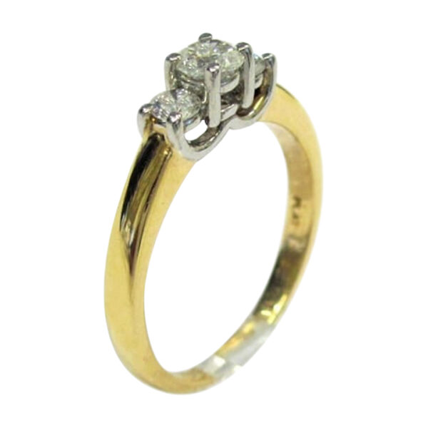 Ladies Diamond Ring