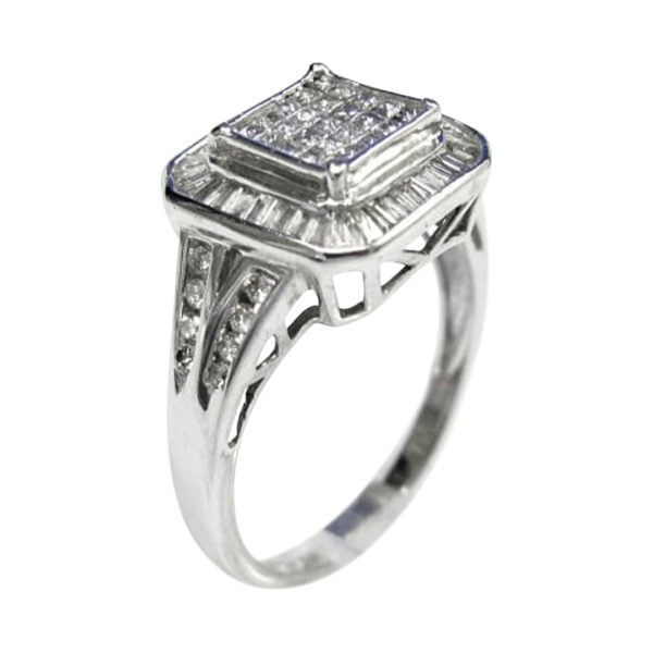 Ladies Diamond Ring - Image 2