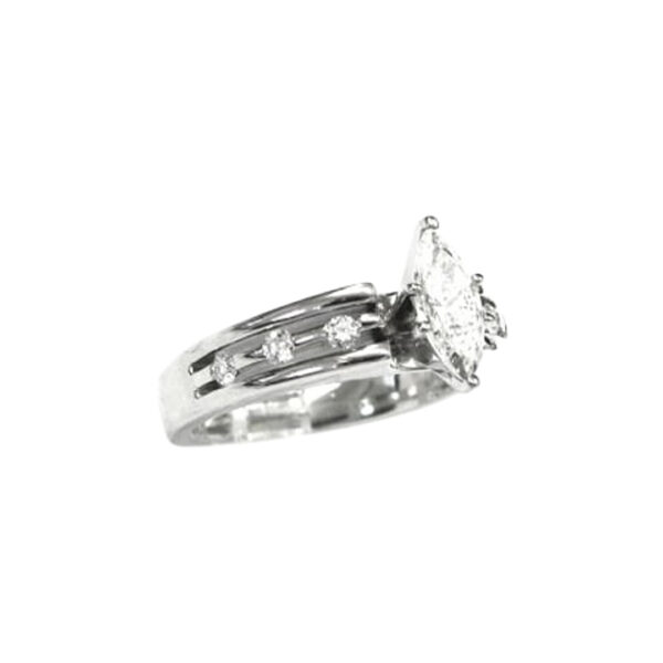 Ladies Engagement Ring - Image 3