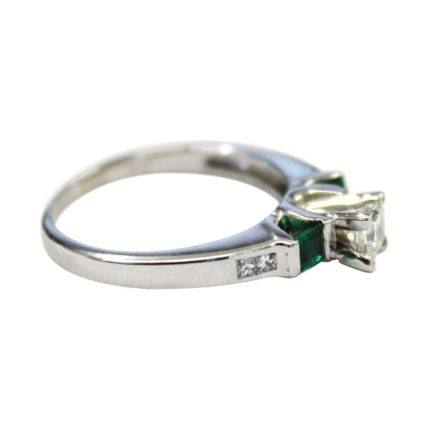 Ladies Engagement Ring - Image 2