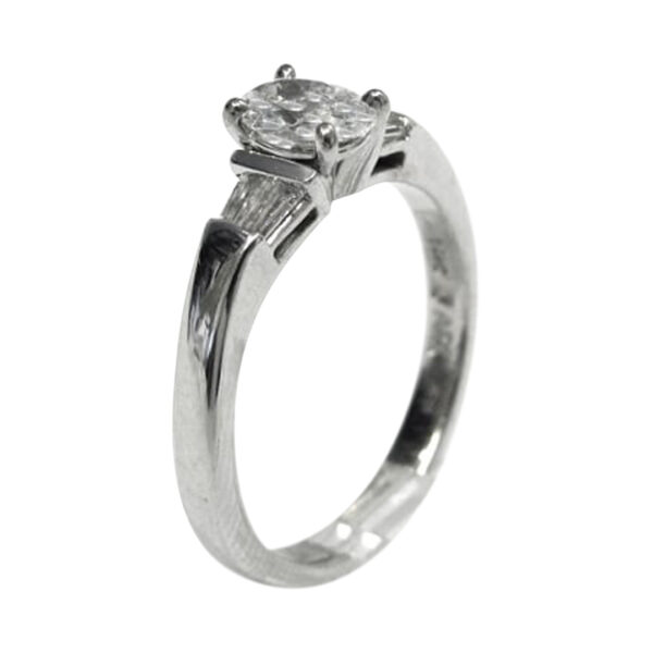 Ladies Diamond Ring - Image 2