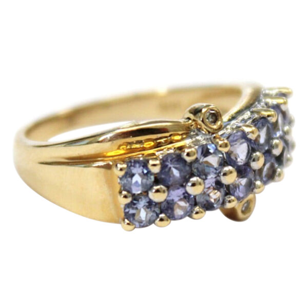 Ladies Tanzanite and Diamond Ring