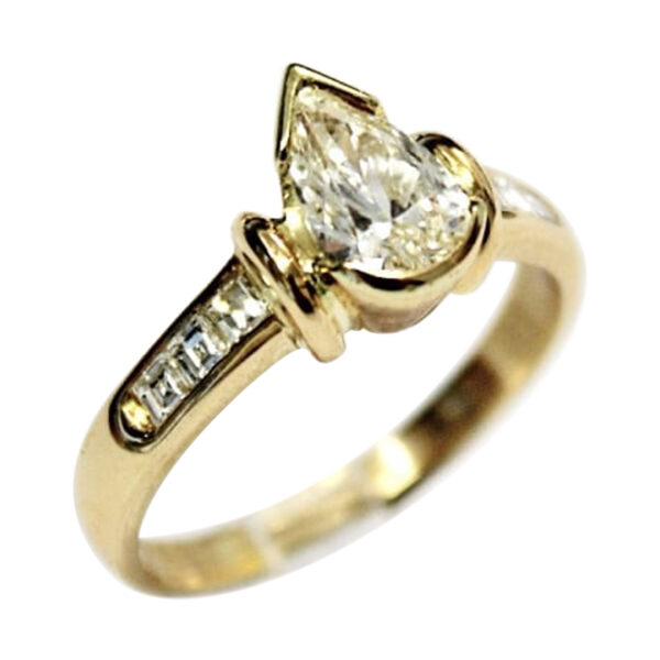 Ladies Engagement Ring - Image 2