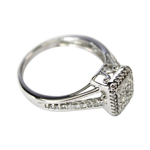 Ladies Engagement Ring - Image 2