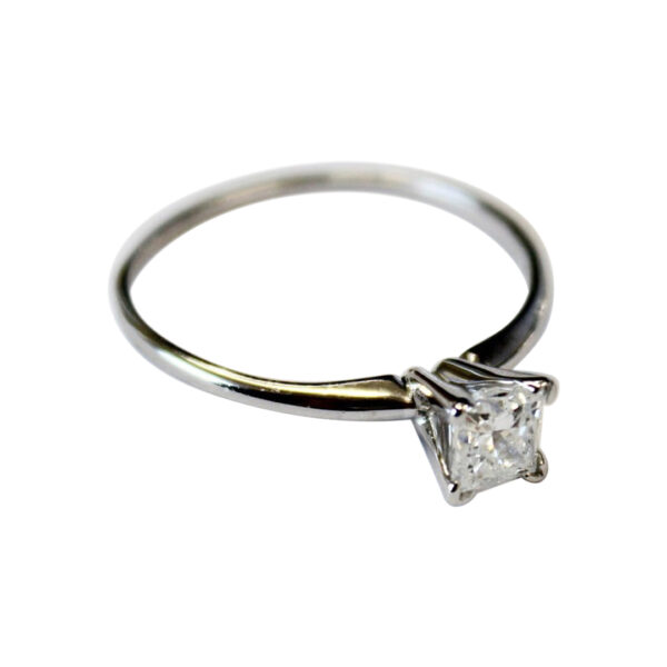 Ladies Engagement Ring - Image 2