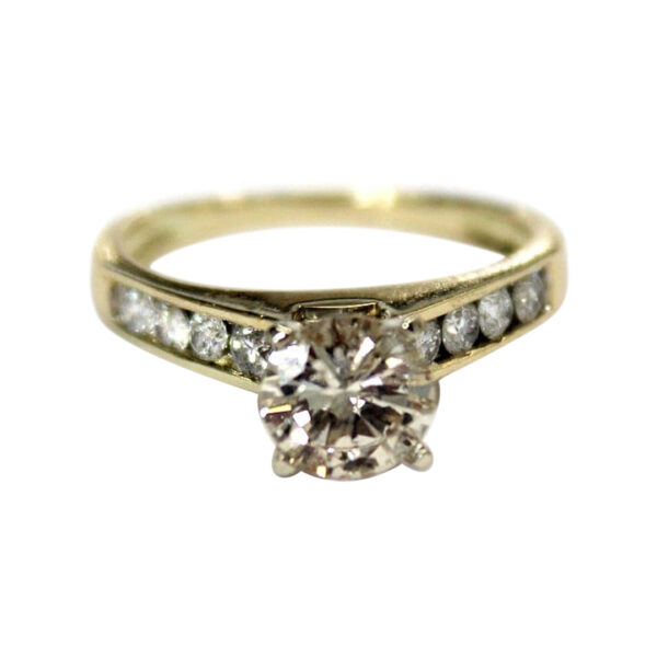 Ladies Engagement Ring