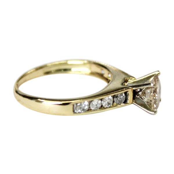 Ladies Engagement Ring - Image 2