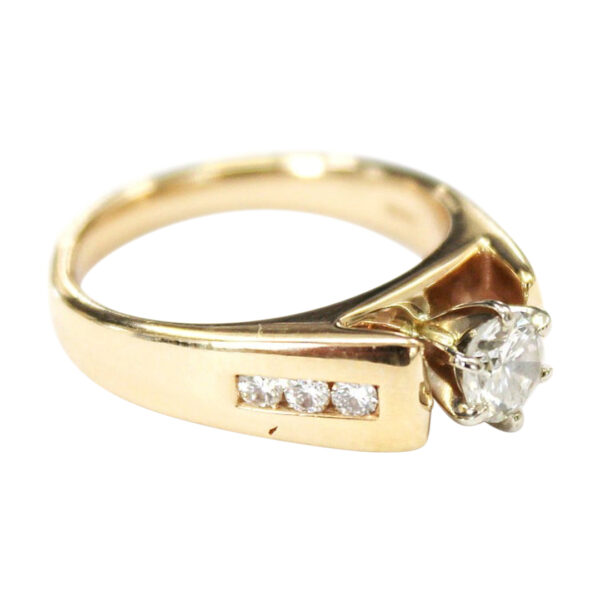 Ladies Engagement Ring - Image 2