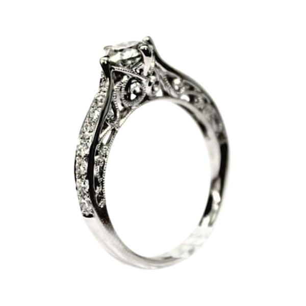 Ladies Engagement Ring